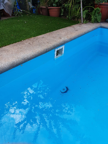 Piscinas De Hormigón Y Fibra. Reparamos Pintamos.