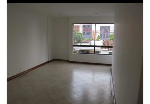 Rhbr-12333 (apto) Piso 3 (laureles)