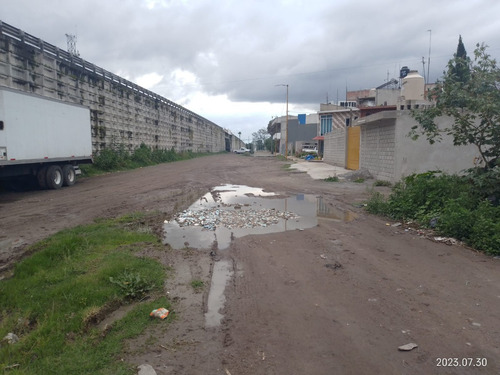 Terreno En Venta De 2,311m2 En Tultepec A Un Costado Del Circuito Exterior Mexiquense, Cuenta Con Escrituras.