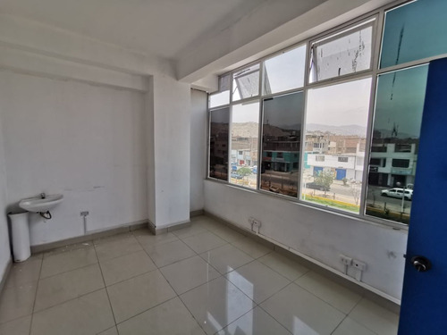 Imagen 4 de 12 de Se Alquila Edificio Comercial - 1344 Mt2 Area Total Construida (con Ascensor Hasta El 4to Piso)