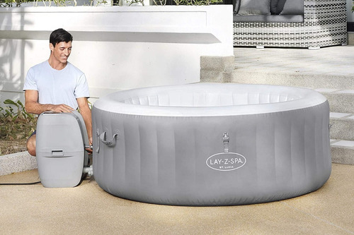 Piscina Spa Inflável Bestway 669lts + Bomba Painel 220v Capa