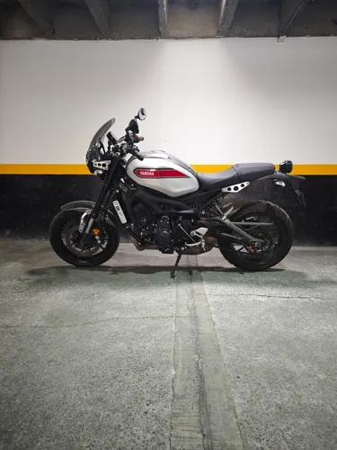 Mt 09 Neo Retro. (xsr 900)