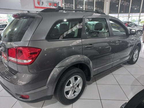 Imagem 4 de 12 de Fiat Freemont 2012 2.4 Emotion 5p