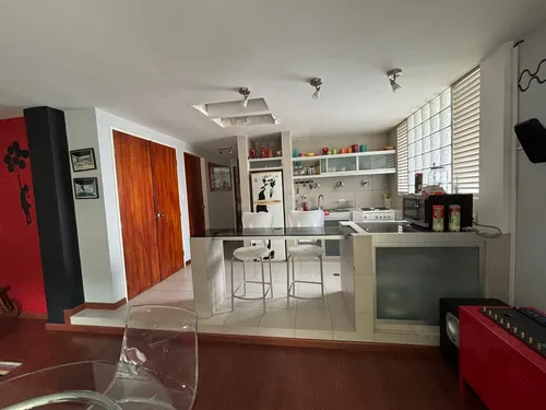 Santa Eduvigis. Casa Venta