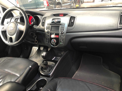 Kia Cerato Forte 2013 1.6 Hb