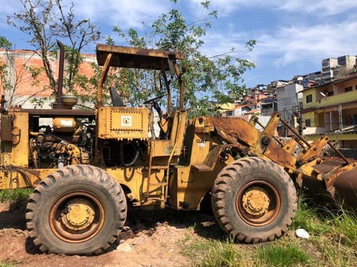 Pá Carregadeira Caterpillar 930