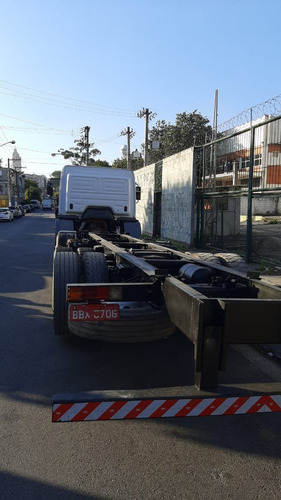 Imagem 13 de 14 de Mb 1933 Axor Bitruck 2018/18 No Chassis