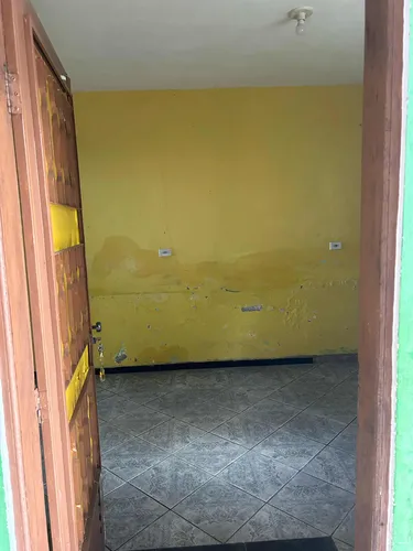 Sobrado Com Edícula