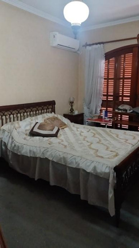 Casa En Villa Del Parque 7 Ambientes