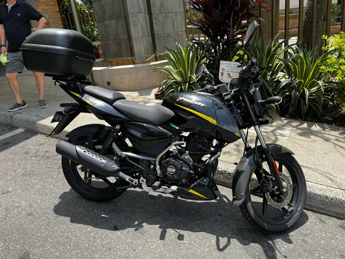 Pulsar 150 Neón Modelo 2024