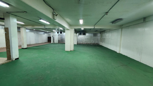 Edificio Venta La Urbina 1600 Mts2 Sonmetros2