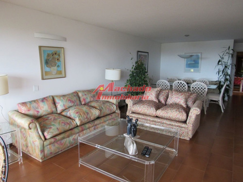 Imagen 13 de 30 de Venta De Apartamento De Dos Dormitorios En Punta Del Este