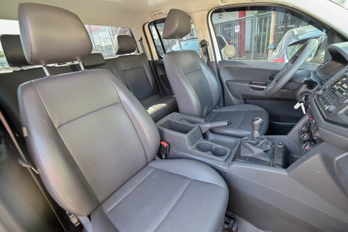 Imagen 10 de 16 de Amarok Dc Tdi 140 Cv M 4x2 Eu5 Taraborelli Usados Entre Rios