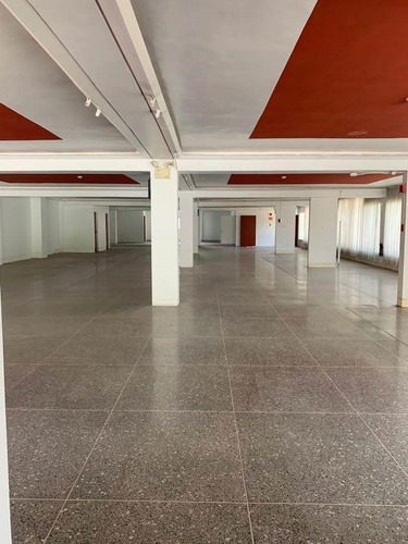 Imagen 5 de 14 de Vendo Centro Comercial La Oveja Negra San Antonio De Los Altos Estado Miranda
