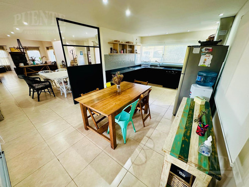 Casa En Barrio Fincas De San Vicente Golf Venta - Alquiler Amueblado