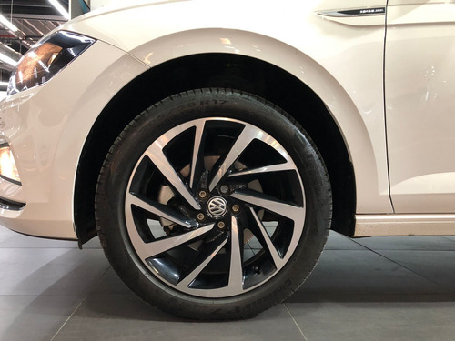 Imagem 4 de 14 de Volkswagen Virtus 1.0 200 Tsi Highline (flex) (aut)
