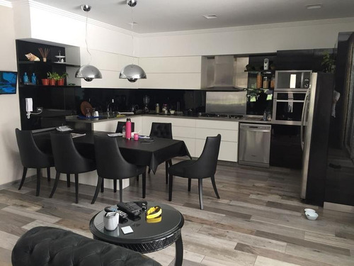 Imagen 4 de 13 de Casa - Barrio Parque Leloir