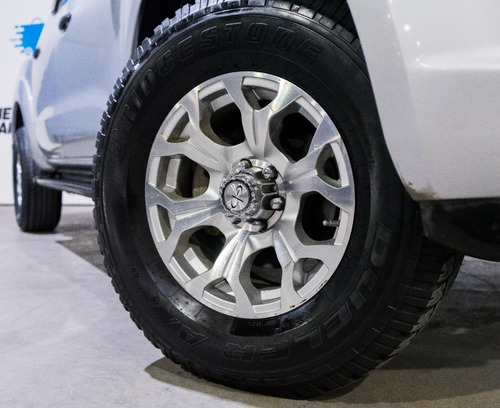 Nissa Np300 2.3 Frontier Se Cd 4x2 Mt