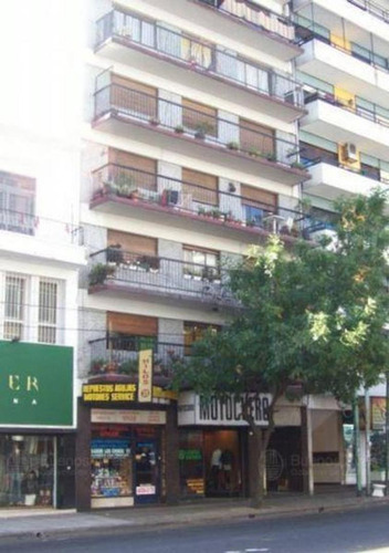 Imagen 4 de 19 de Excelente 4 Amb.-calle-luz-balcón-diario-lavadero