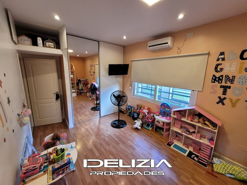 Venta De Casa En Ituzaingo Norte