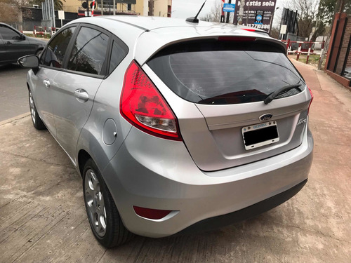 Imagen 4 de 6 de Ford Fiesta Kinetic Design 2013 1.6 Design 120cv Titanium