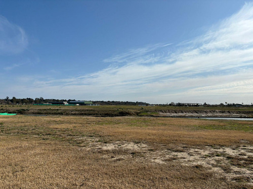 Lote Al Agua En Venta 731m² Noroeste - Barrio Riberas