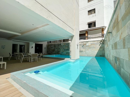 Apartamento Moderno En Piantini En Venta