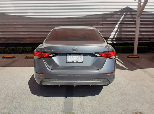 Imagen 8 de 15 de Nissan Sentra 2020 2.0 Advance At
