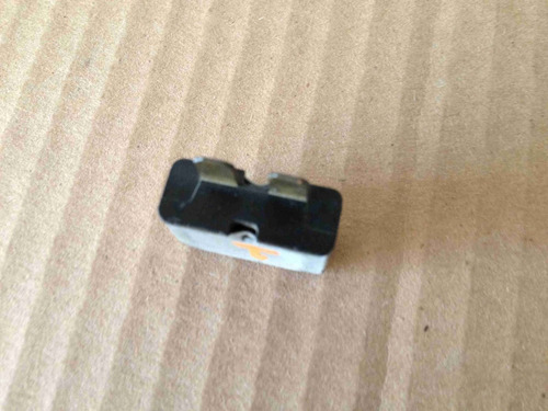 Relevador Relay Vw Fusible Parte 443937105a Fusibles Orig.
