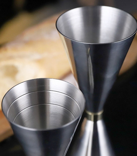 Imagen 8 de 10 de Jigger Slim Moño C/aro Dorado - 30 60ml Barman Coctelería