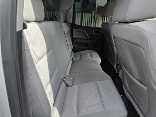 Chevrolet Silverado 4.3 2500 Crew Cab At