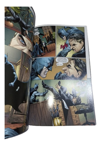 Batman Tierra Uno Dc Definitive Edition Año 2012 (Usado)