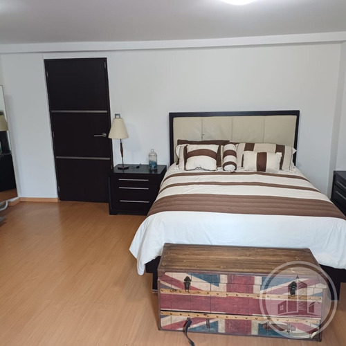Townhouse En Venta De Oportunidad En Urb La Soledad 06js
