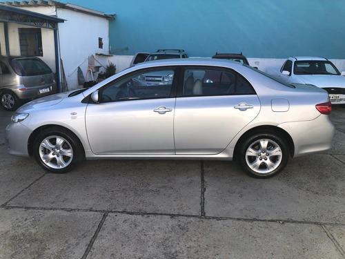 Toyota Corolla 1.8 16v Xli Flex Aut. 4p