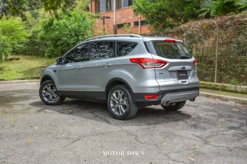 Ford Escape 2.0 Titanium