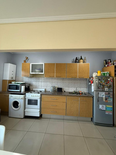 Departamento En Venta De 2 Ambientes Al Frente Con Balcón - Villa Dominico