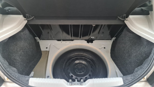 Imagen 3 de 19 de Volkswagen Gol Trend Confortline
