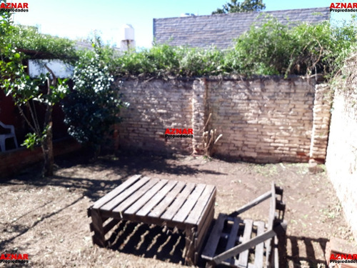 Imagen 7 de 10 de Casa De 5 Ambientes Y 2 Dormitorios (381)