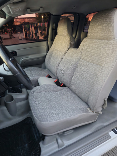 Chevrolet Colorado 2.9l Cabina Doble Paq A 4x2 Mt