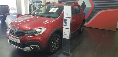 Imagen 15 de 15 de Autos Y Camionetas Renault Sandero Stepway Toyota Yaris E