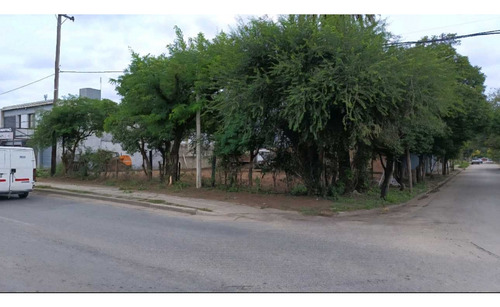 Terreno Esquina Sobre Spilimbergo! B° Los Boulevares