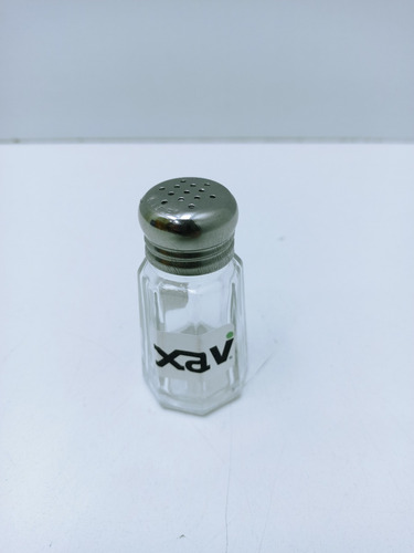Imagen 3 de 4 de Salero Pimentero Vidrio Dispensador 1oz Winco M. 8392 Xavi