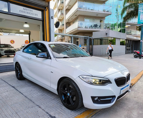 BMW Serie 2 2.0 220i Sport Line 184cv