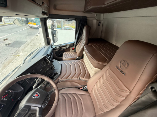 Scania P360 2022 6x2 Super Nova Ñ P370 Axor 2544 G370 Fh
