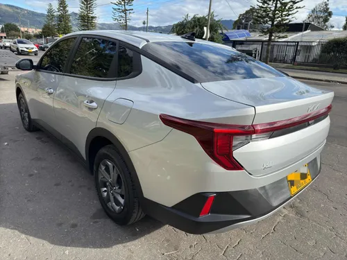 Kia K3 1.6 Desire
