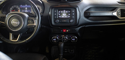 Imagen 6 de 9 de Jeep Renegade 2018 1.8 Latitude At