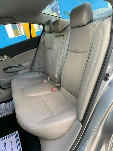 Imagem 8 de 10 de Honda Civic 2.0 Lxr 16v Flex 4p Automático