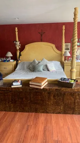 Casa En Venta En Paseo De Los Cisnes En Metepec