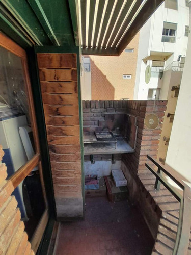 Venta De Depto Balcon Con Asador - 1 Dorm - Nueva Cordoba