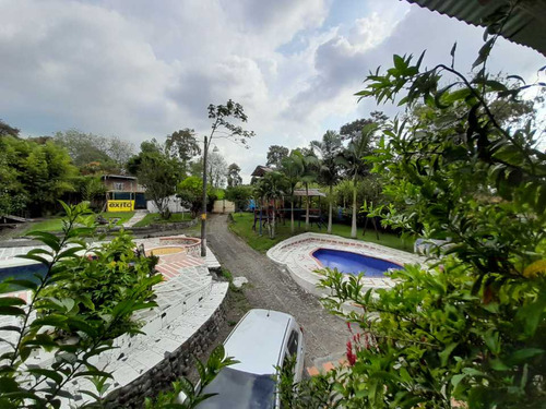 Vendo Hermoso Eco- Hotel En Mundo Nuevo- Utp Pereira